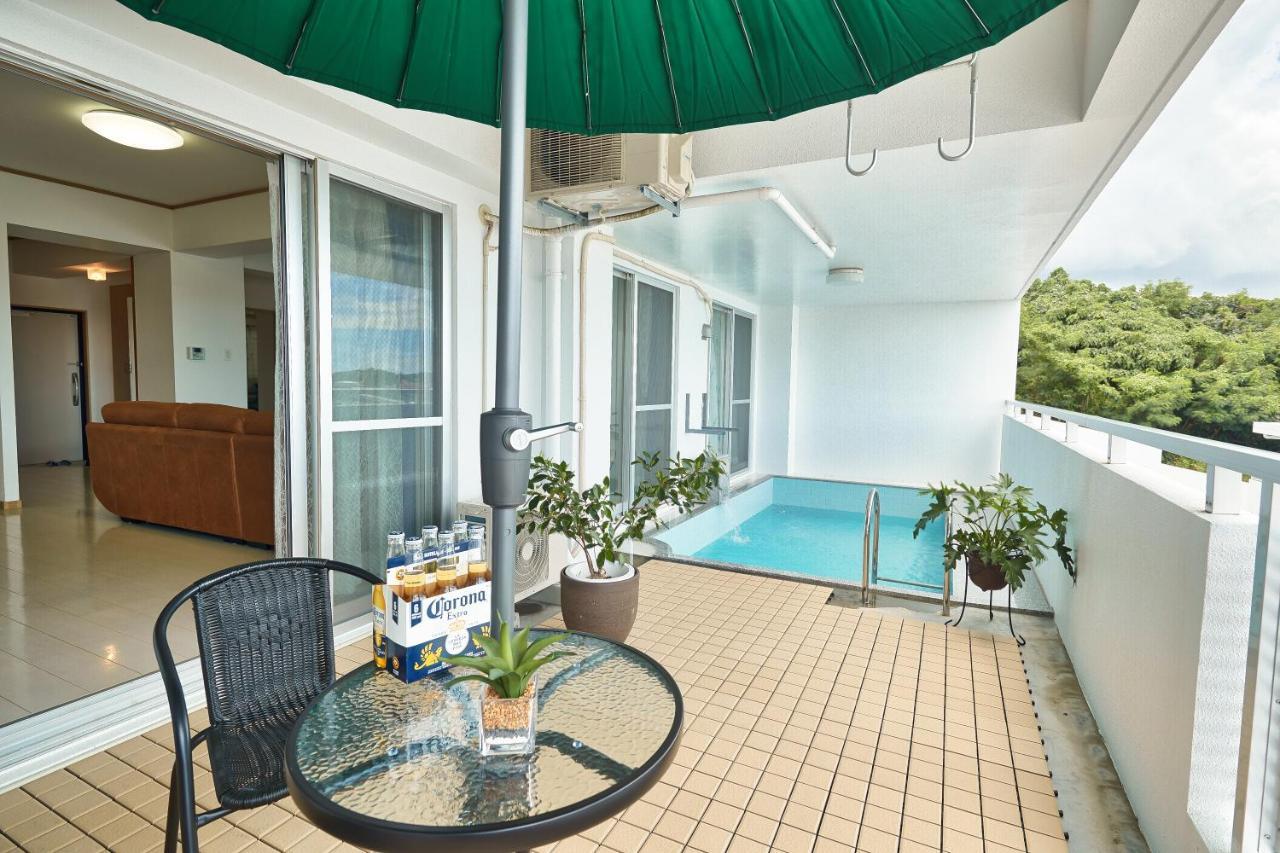 Freedomhillsフリーダムヒルズa棟 Apartment Tomigusuku Bagian luar foto